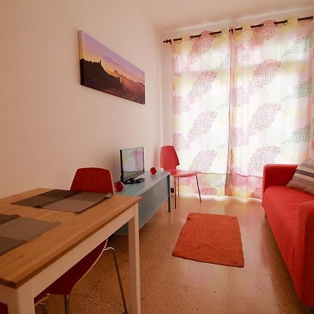 Rosamar Apartment A Metros De La Playa Wifi Gratis 204 By Lightbooking Las Palmas Exterior photo